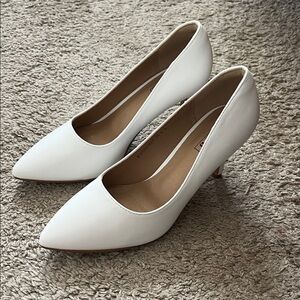 White Women's Pumps